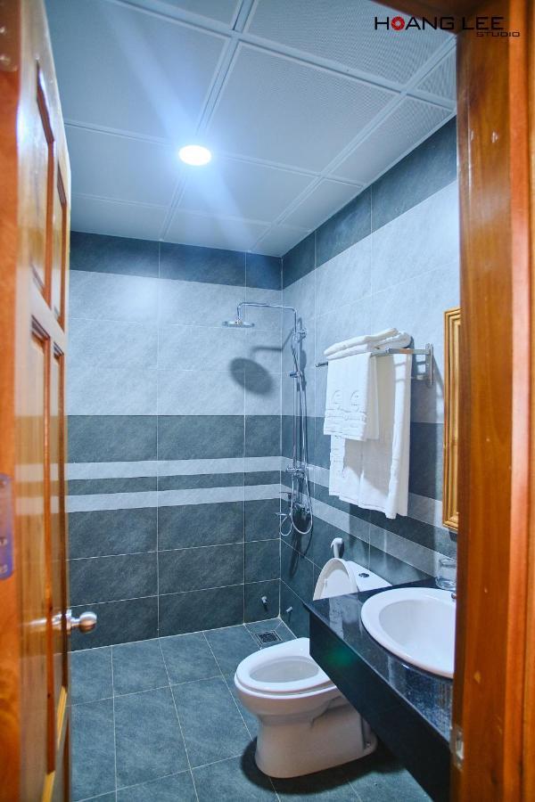 Khach San Nghia Lam Tra Hotel Tuy Hoa Exterior photo